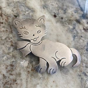 Taxco 2.5 inches Sterling Silver cat Brooch l